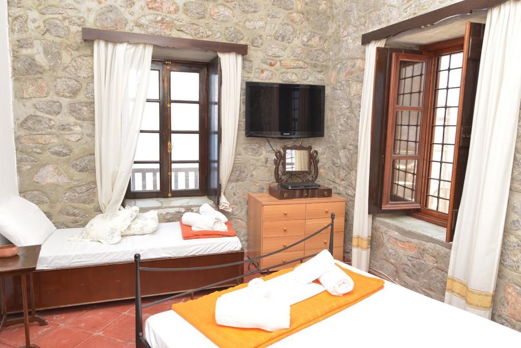 Villa Castello هيدرا الغرفة الصورة